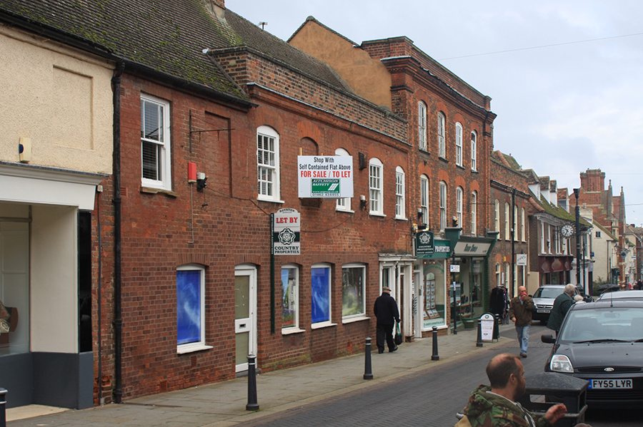 Get Planning and Architecture - Change of use of listed building from a retail space (A1) to a restaurant (A3)